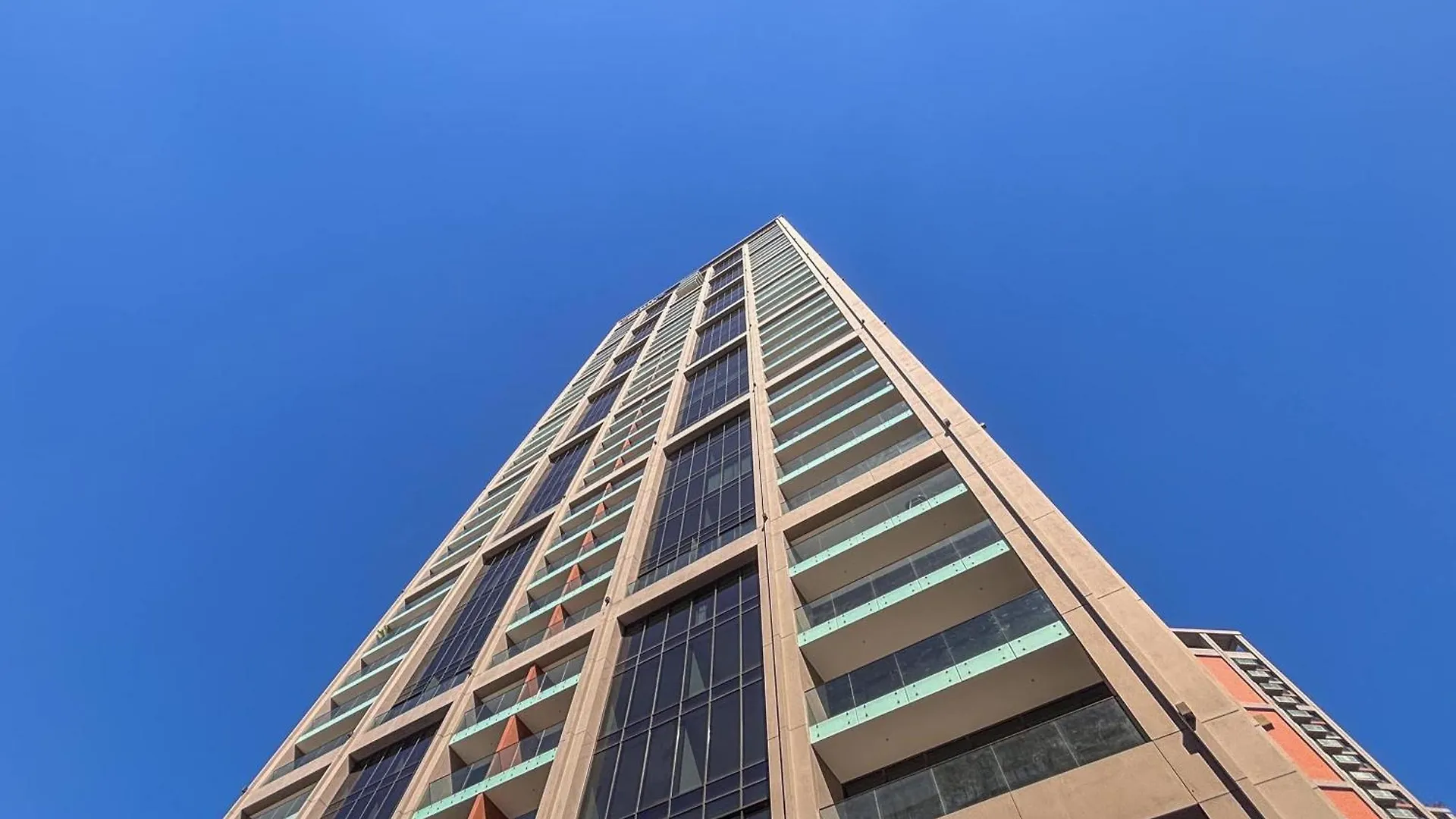 Apartment Frank Porter - Peninsula Five Dubai